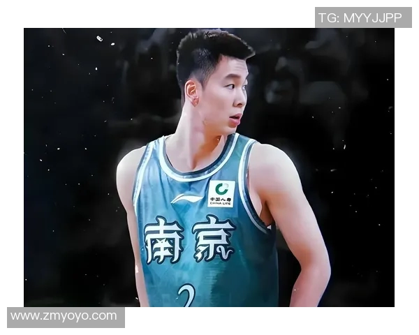 郭昊文：从篮球新星到未来巨星的成长之路与奋斗故事