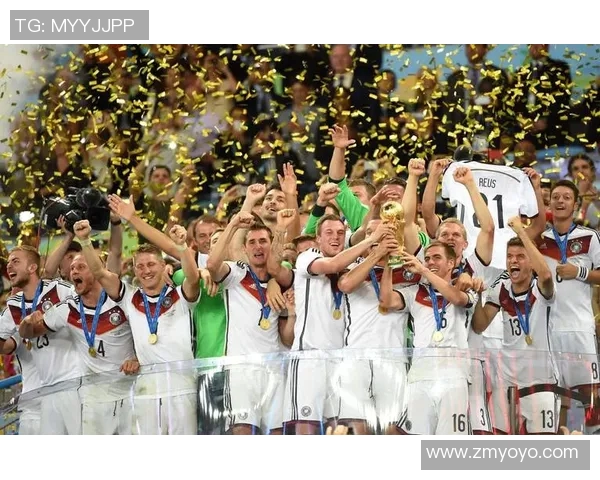 德国与西班牙足球赛现场直播全程回顾与精彩瞬间分析