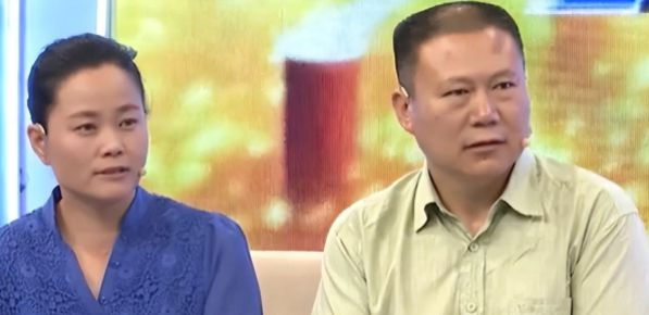 中国首例5胞胎父亲劳累过世母亲直言后悔如今孩子现状如何(图2)